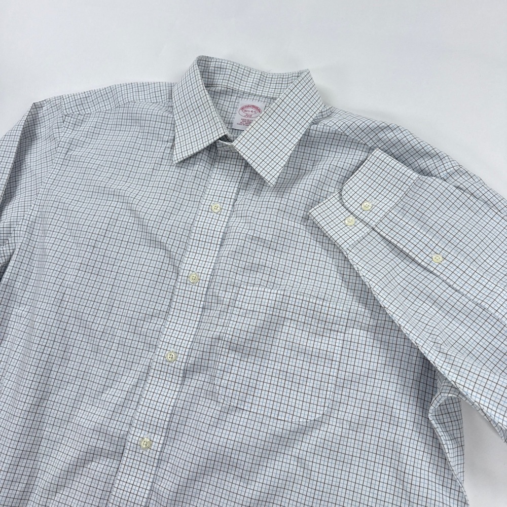 Brooks Brothers Mens Shirt 16.5 4/5 White Blue Check Non-Iron Button Down Office